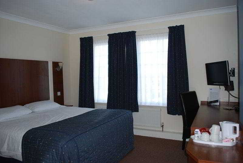 Celtic International Hotel Cardiff Airport Barry Exterior foto