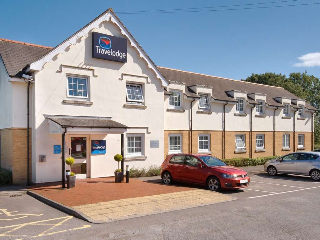 Celtic International Hotel Cardiff Airport Barry Exterior foto